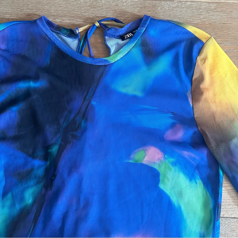 Zara Multi-Color Mesh Top - Picture 2 of 6